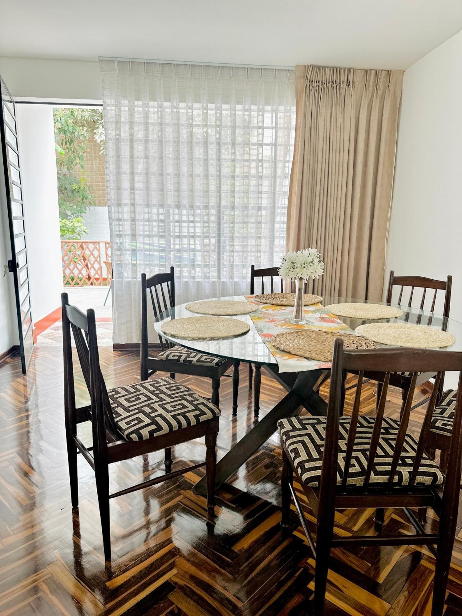 Casa Verde Jesus Maria - Zona Residencial Лима Экстерьер фото
